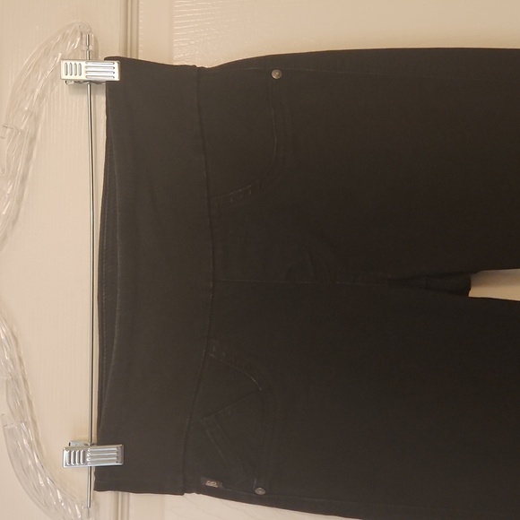 Rock&Republic Women's Black Denim Rx Slimming Cure Fever Pull-On Jeans Size 6 - Picture 2 of 12